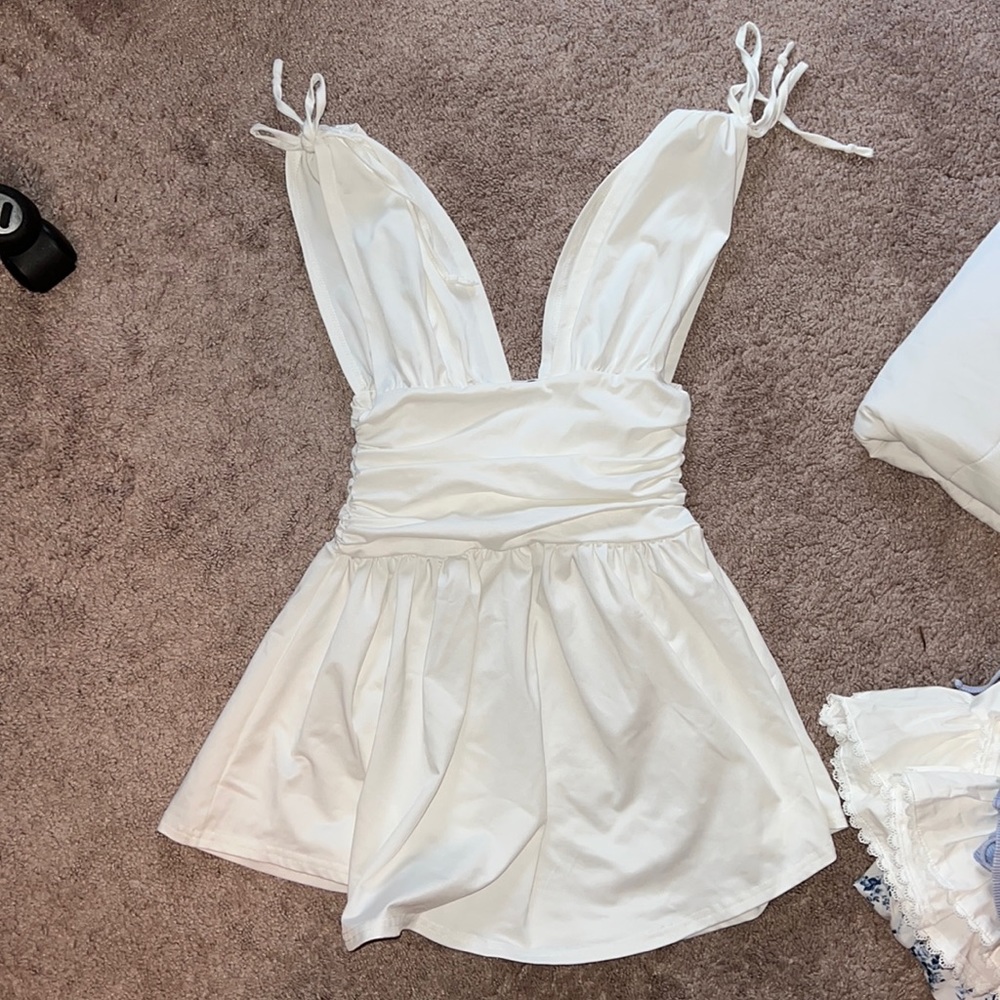 white dress